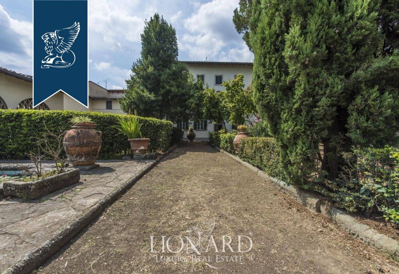 Вилла в Прато, Италия, 1 000 м² - фото 6