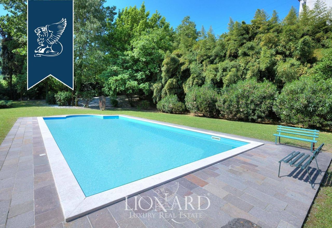 Вилла в Брешии, Италия, 3 000 м² - фото 5