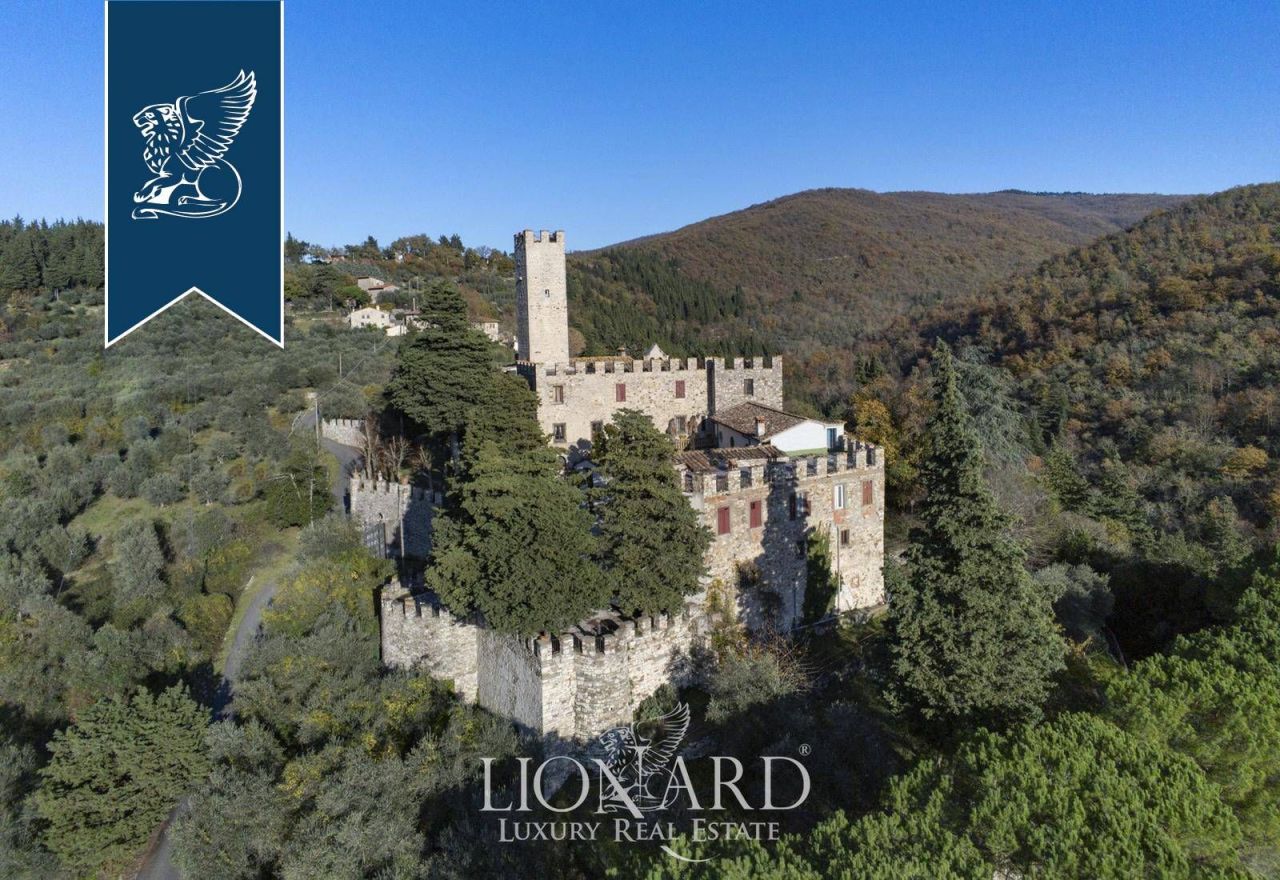 Замок во Флоренции, Италия, 2 700 м² - фото 7