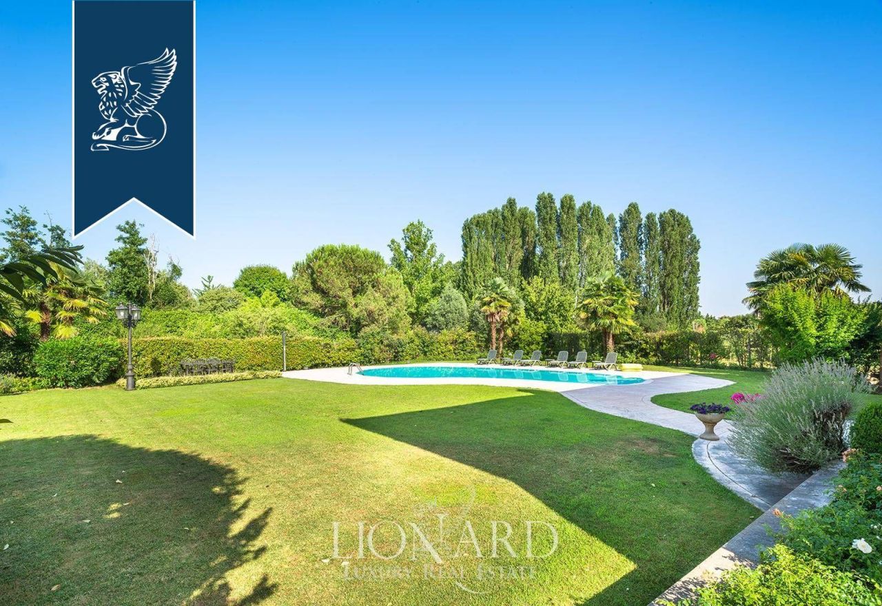 Вилла в Виченце, Италия, 500 м² - фото 7