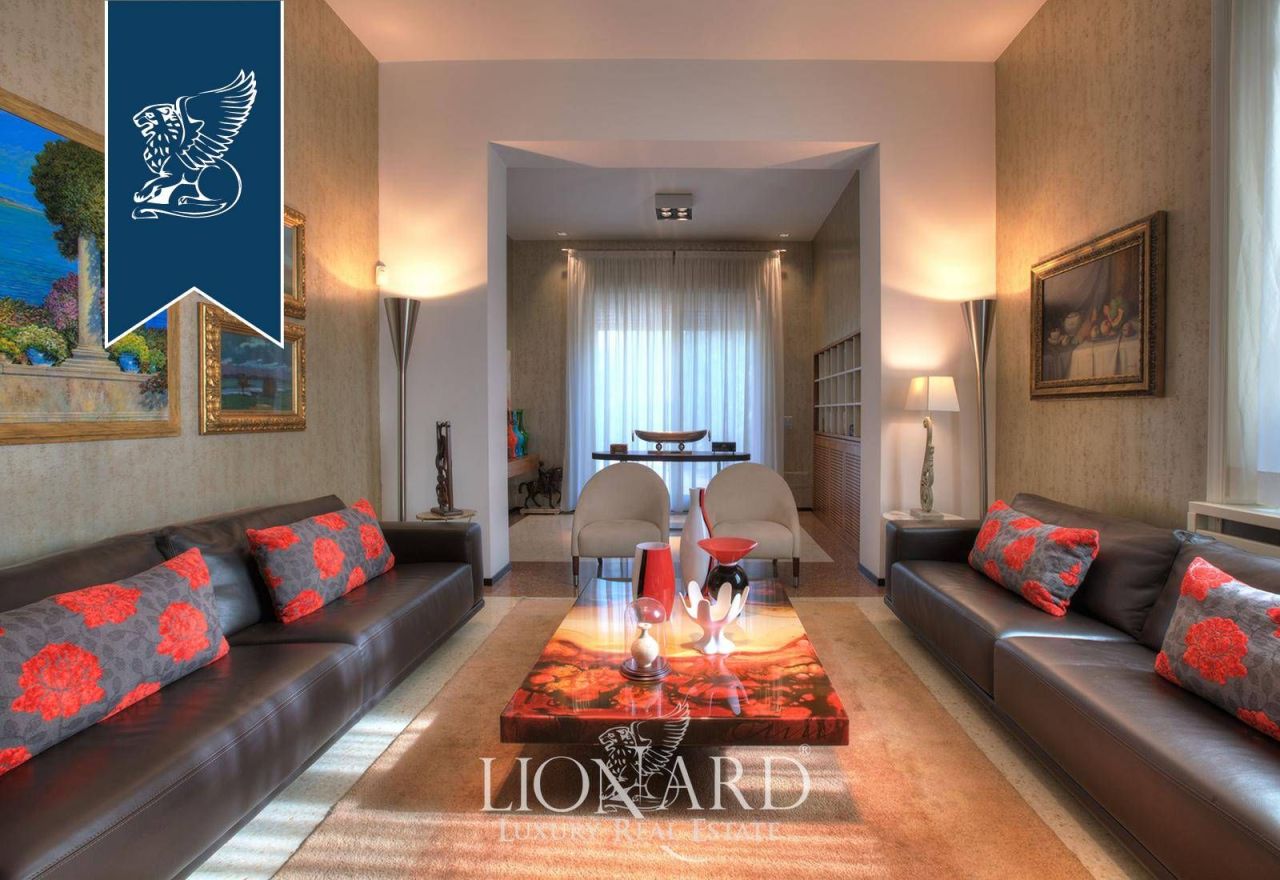 Вилла в Павии, Италия, 550 м² - фото 7