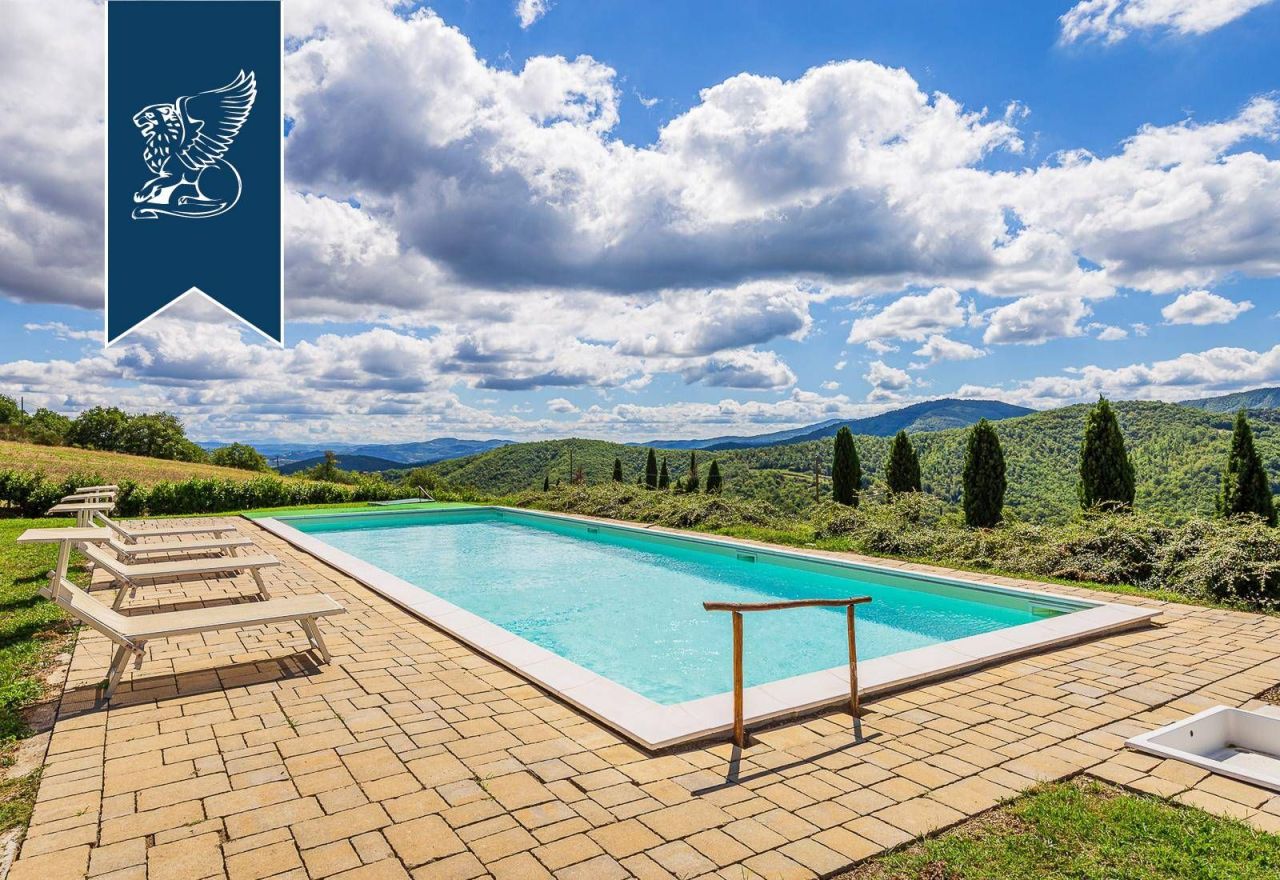 Вилла в Ареццо, Италия, 3 000 м² - фото 7