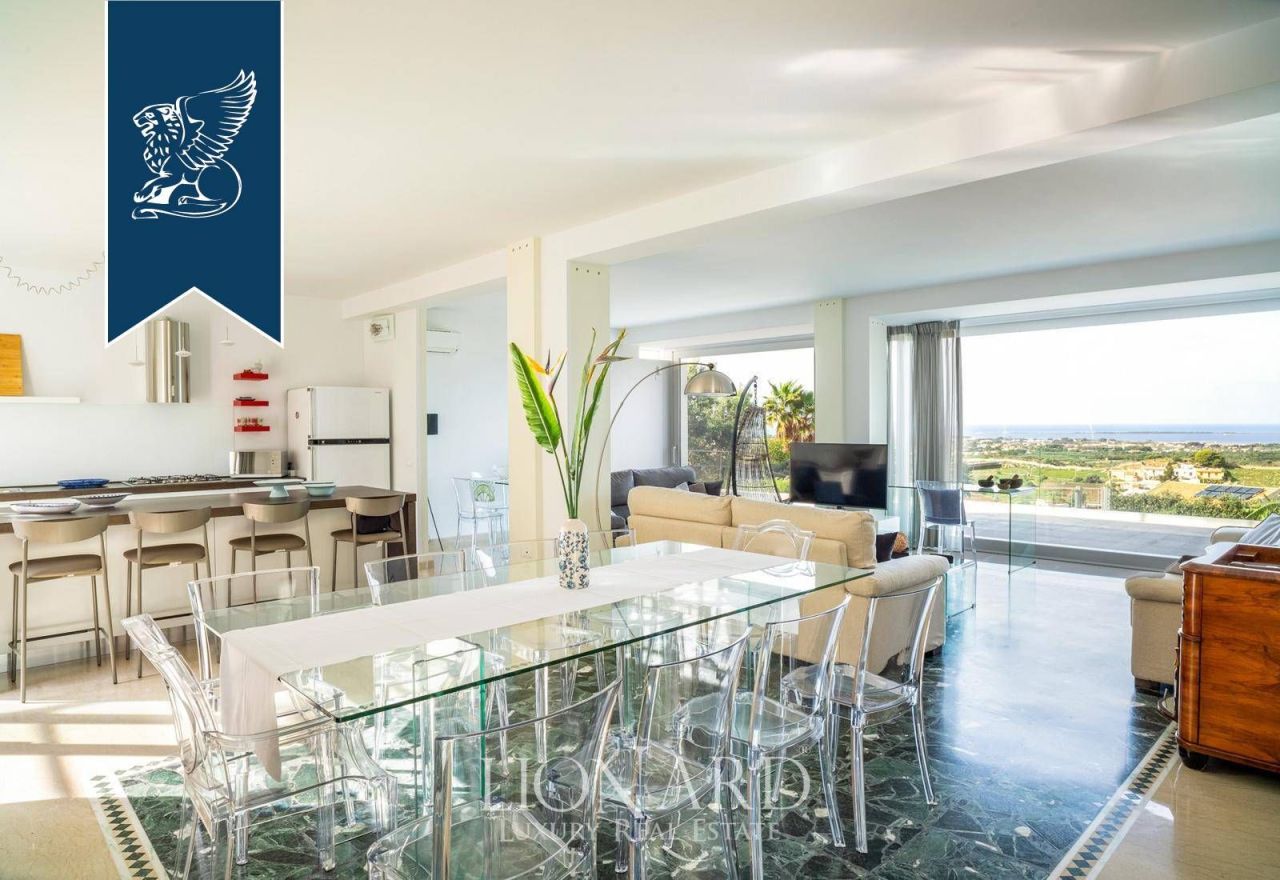 Вилла в Марсале, Италия, 640 м² - фото 7