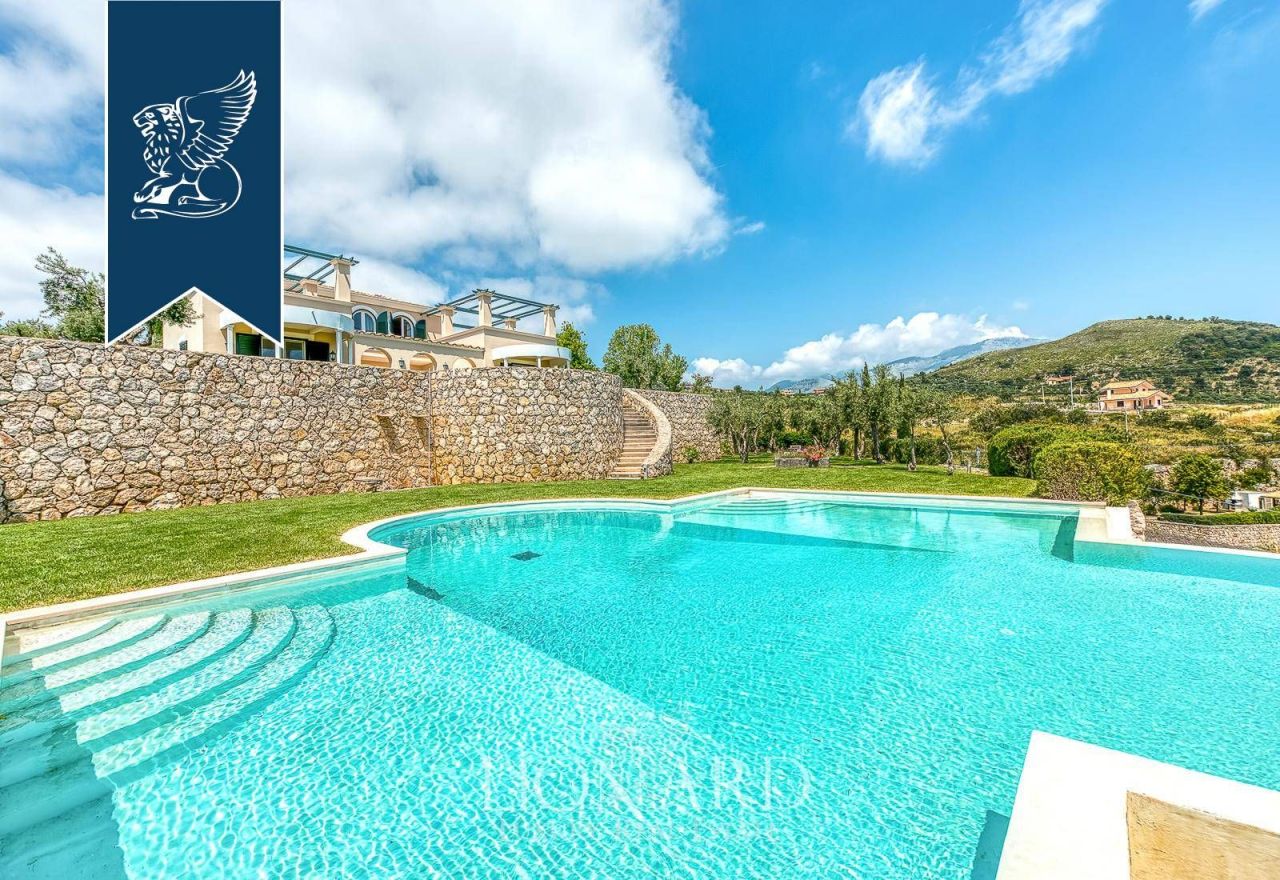 Дом в Латина, Италия, 400 м² - фото 7