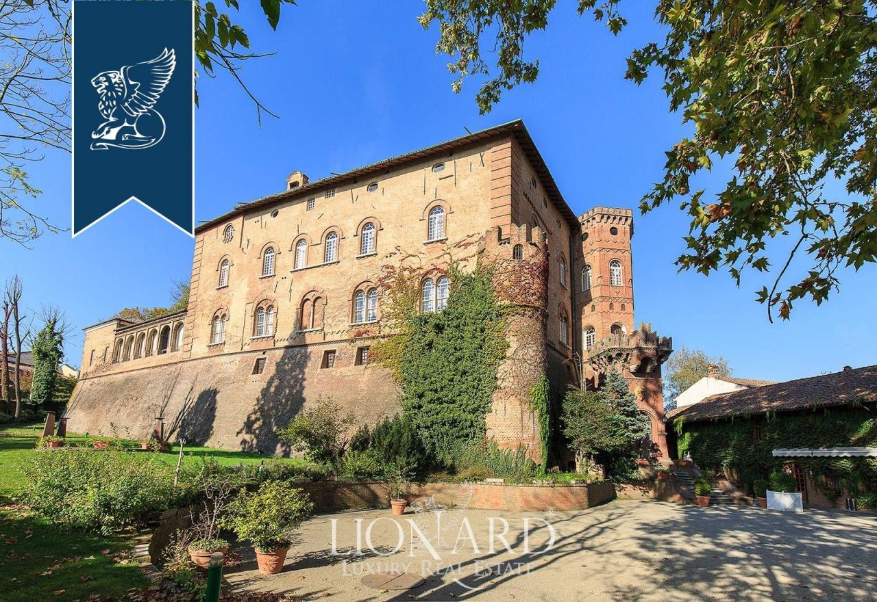 Отель, гостиница в Алессандрии, Италия, 2 500 м² - фото 7