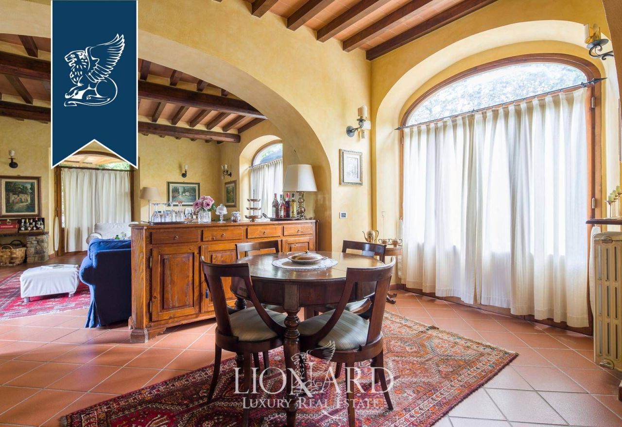 Вилла во Флоренции, Италия, 600 м² - фото 7