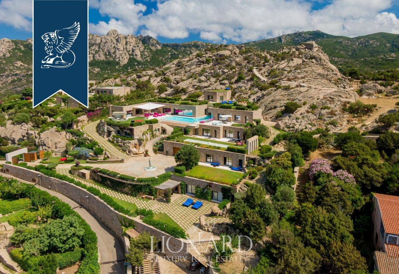 Вилла в Порто Черво, Италия, 1 600 м² - фото 7