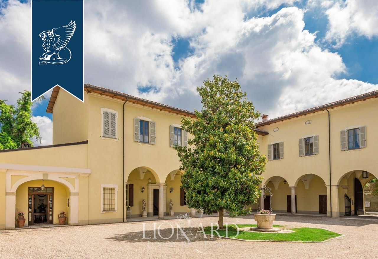 Ферма в Павии, Италия, 2 000 м² - фото 7