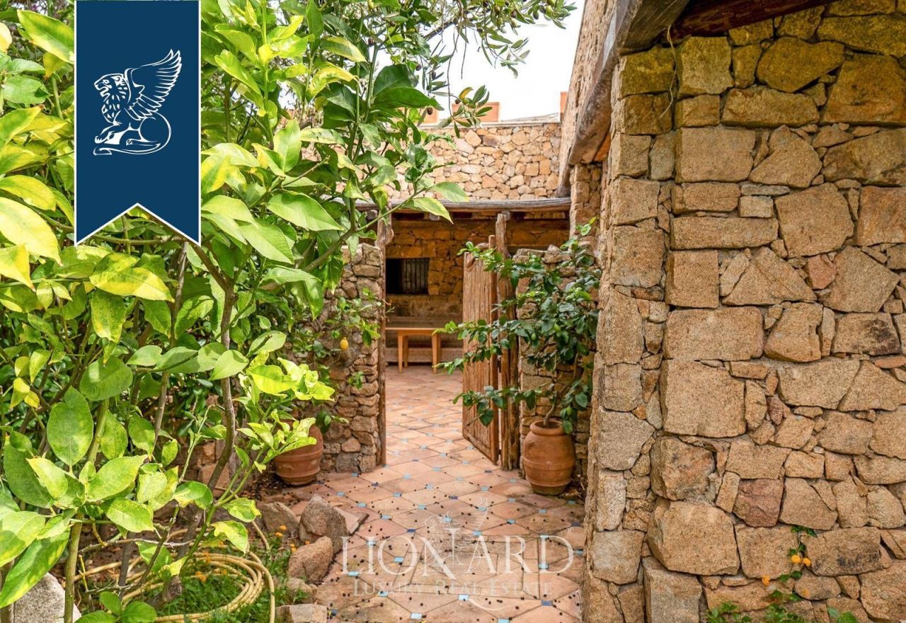 Вилла в Порто Черво, Италия, 240 м² - фото 7