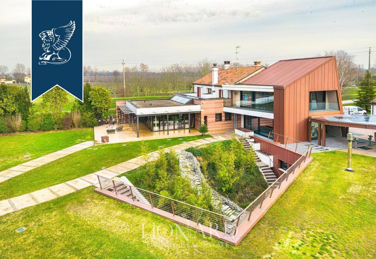 Вилла в Венеции, Италия, 1 150 м² - фото 7