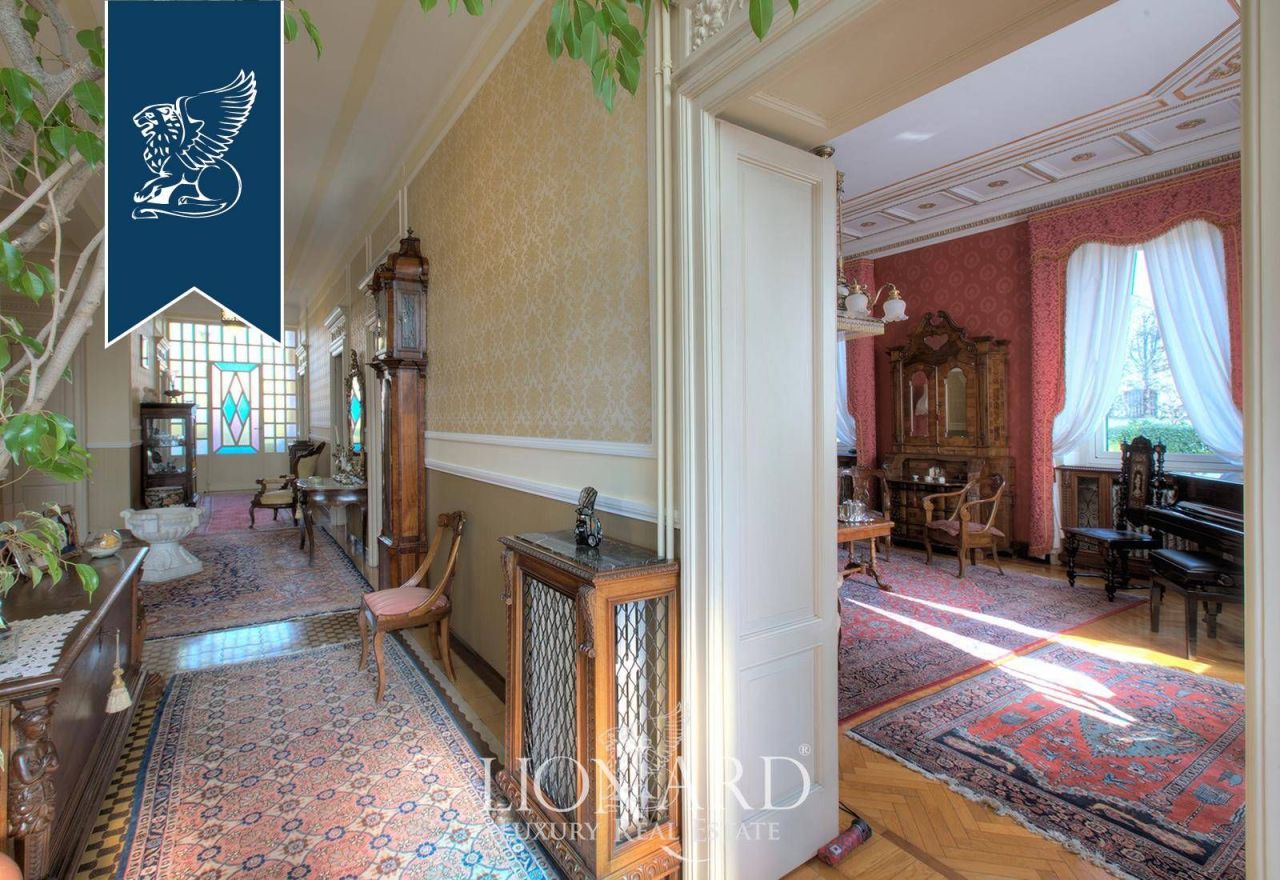 Вилла в Милане, Италия, 560 м² - фото 7