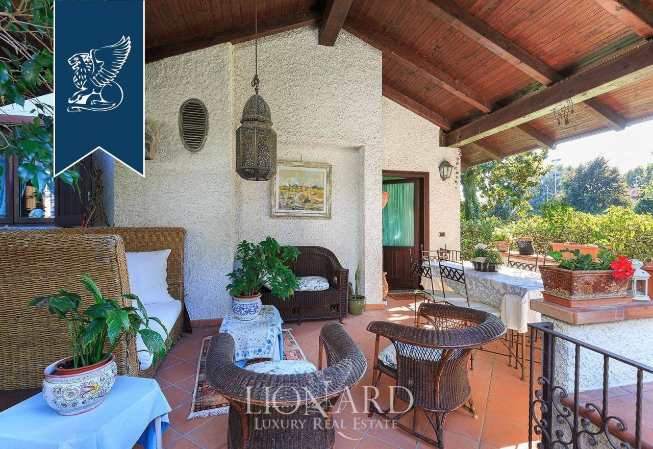 Вилла в Парабьяго, Италия, 403 м² - фото 7