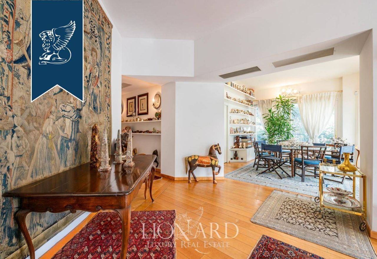 Апартаменты в Милане, Италия, 200 м² - фото 7