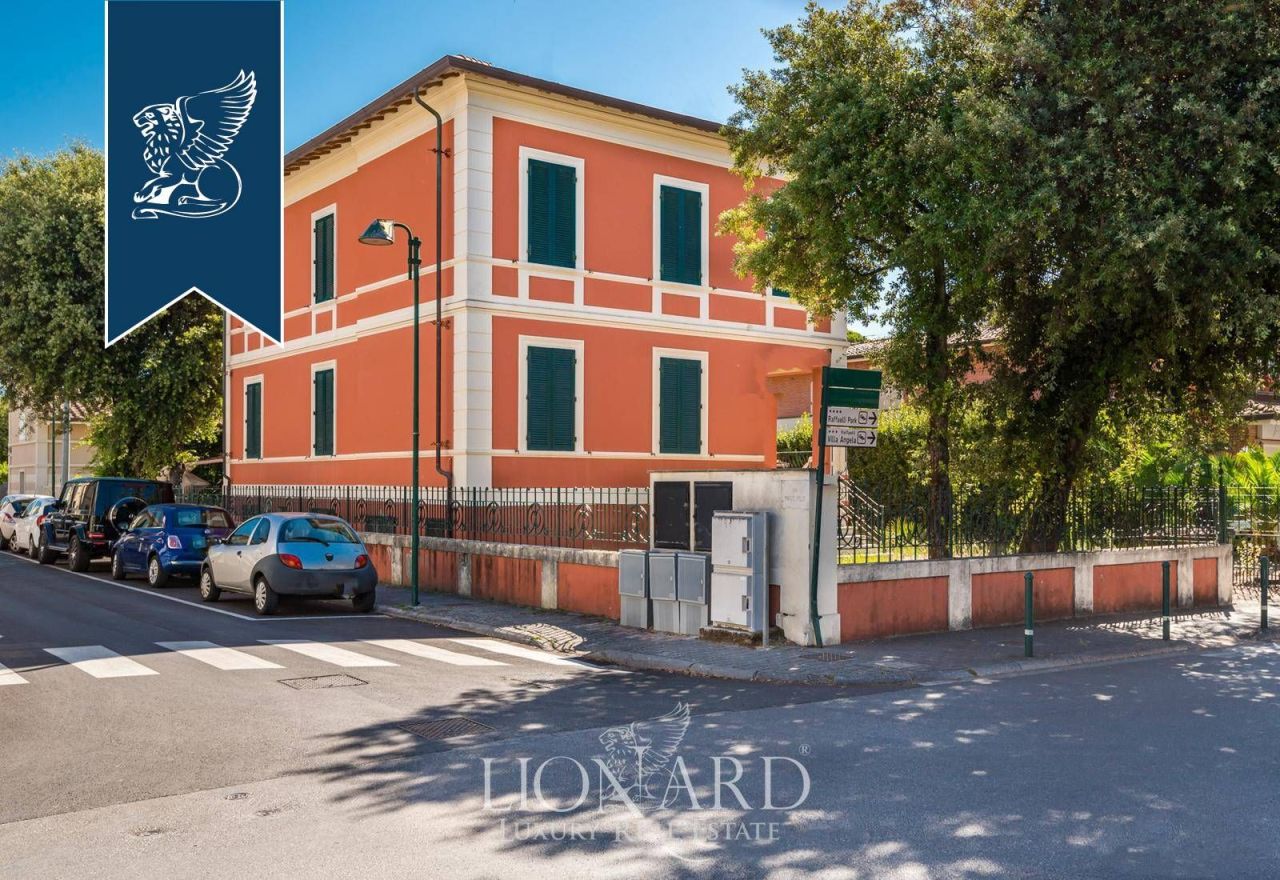 Вилла в Форте деи Марми, Италия, 400 м² - фото 7