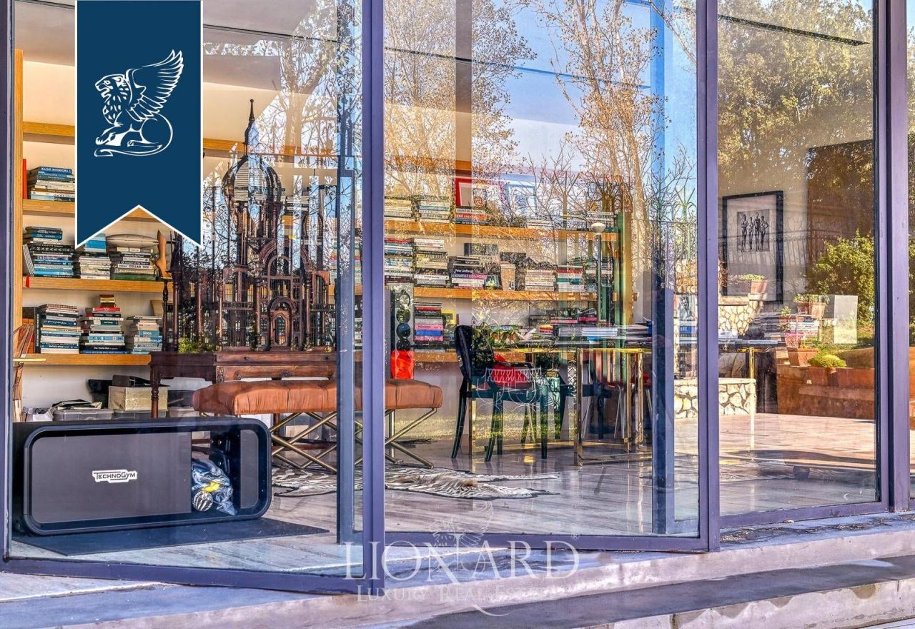 Вилла в Неаполе, Италия, 500 м² - фото 7