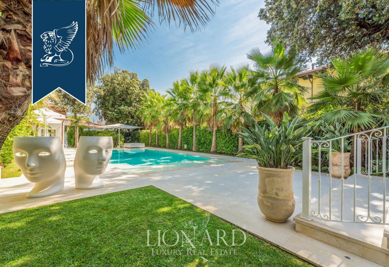 Вилла в Пьетрасанте, Италия, 350 м² - фото 7