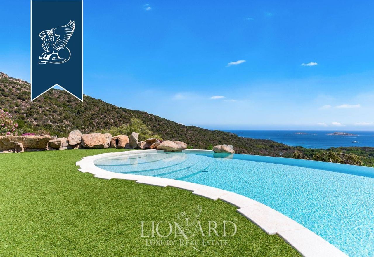 Вилла в Порто Черво, Италия, 203 м² - фото 7