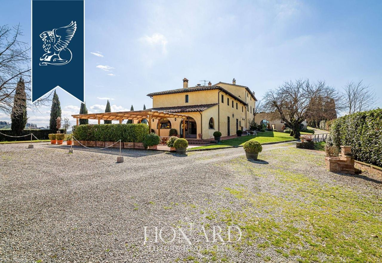 Вилла в Винчи, Италия, 2 120 м² - фото 7