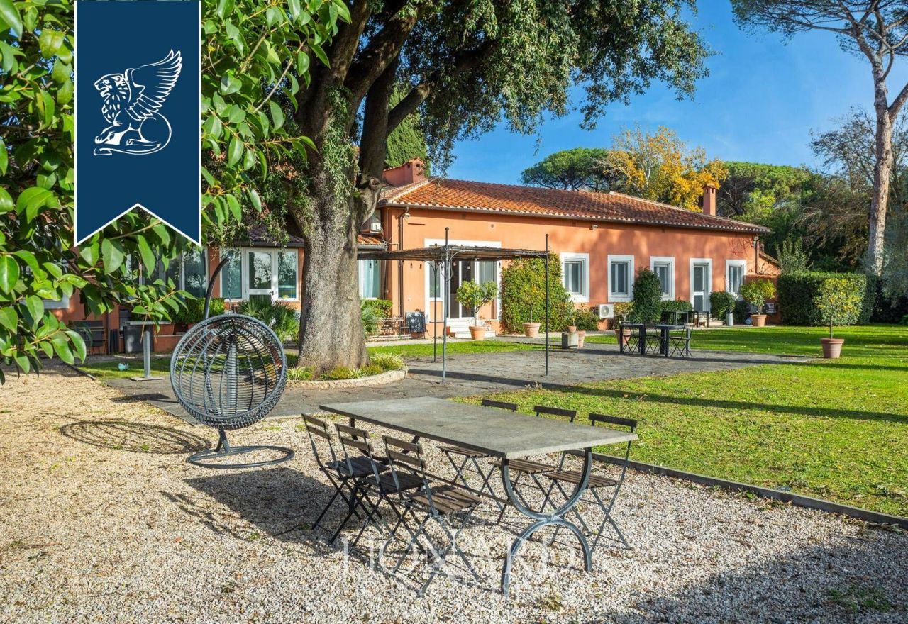 Вилла в Риме, Италия, 1 500 м² - фото 7