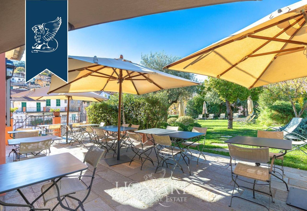 Отель, гостиница в Империи, Италия, 1 000 м² - фото 7