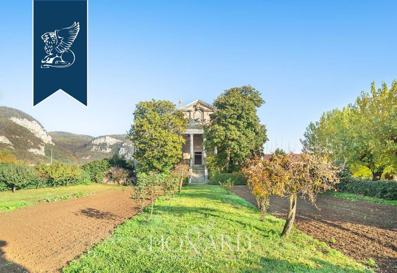 Вилла в Виченце, Италия, 4 700 м² - фото 7