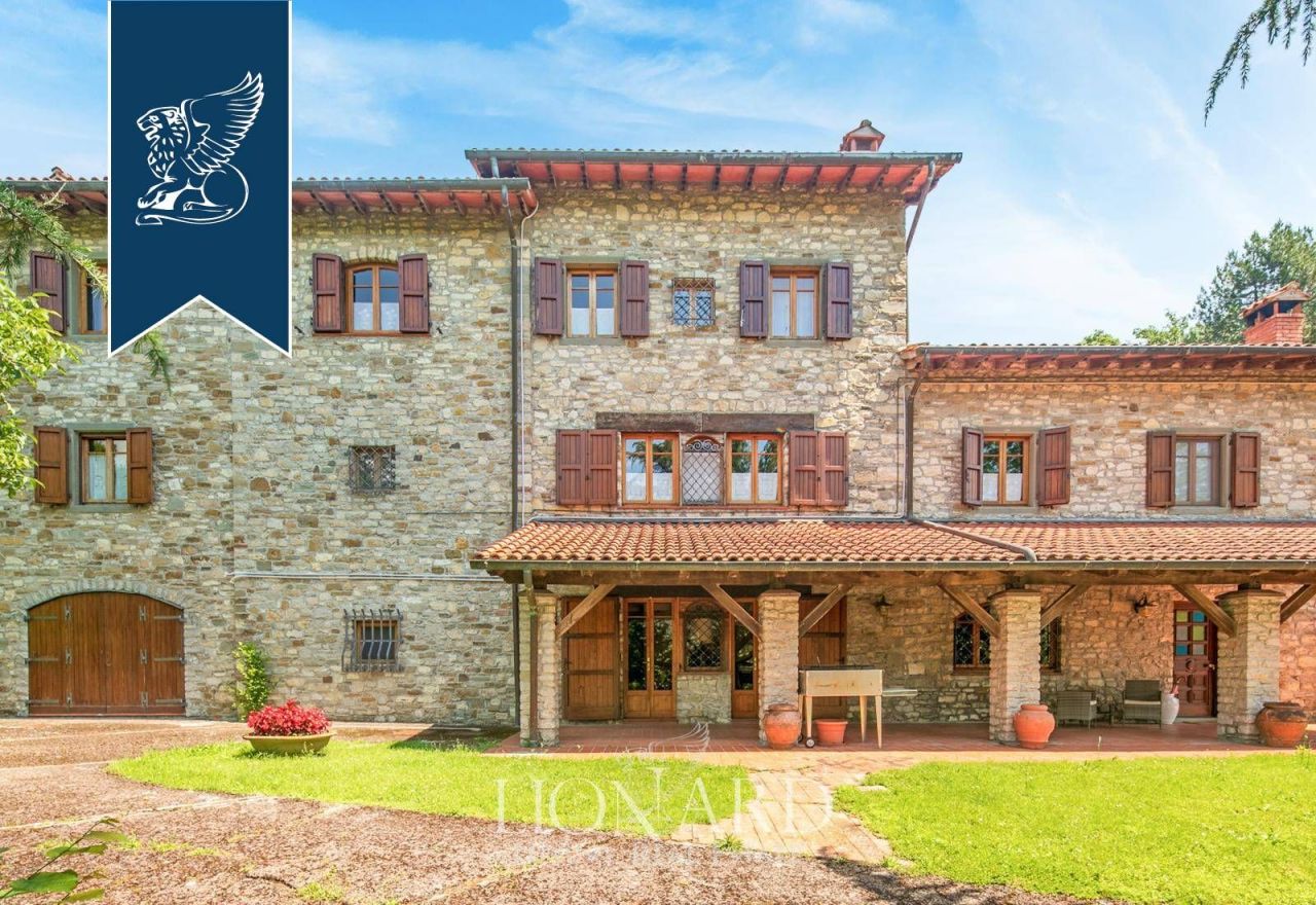 Вилла в Ареццо, Италия, 630 м² - фото 7