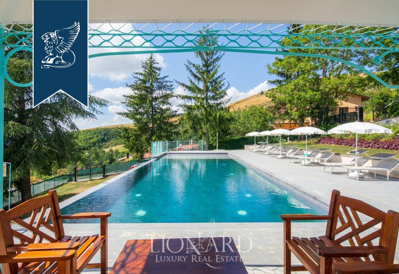 Вилла в Мачерате, Италия, 1 500 м² - фото 7