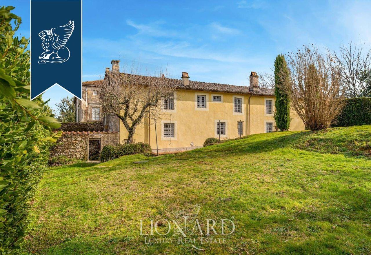 Вилла в Капаннори, Италия, 1 838 м² - фото 7