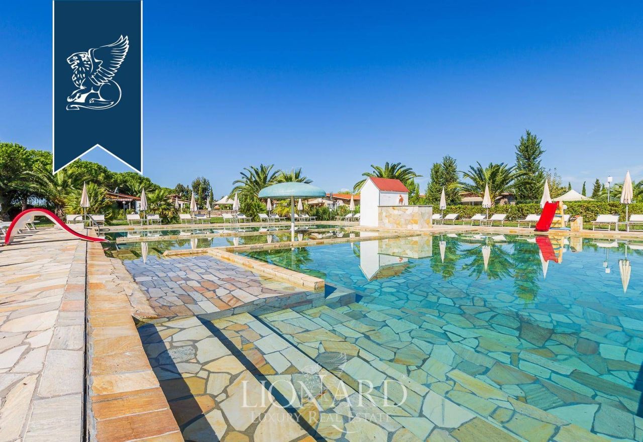 Ферма в Гроссето, Италия, 3 000 м² - фото 7