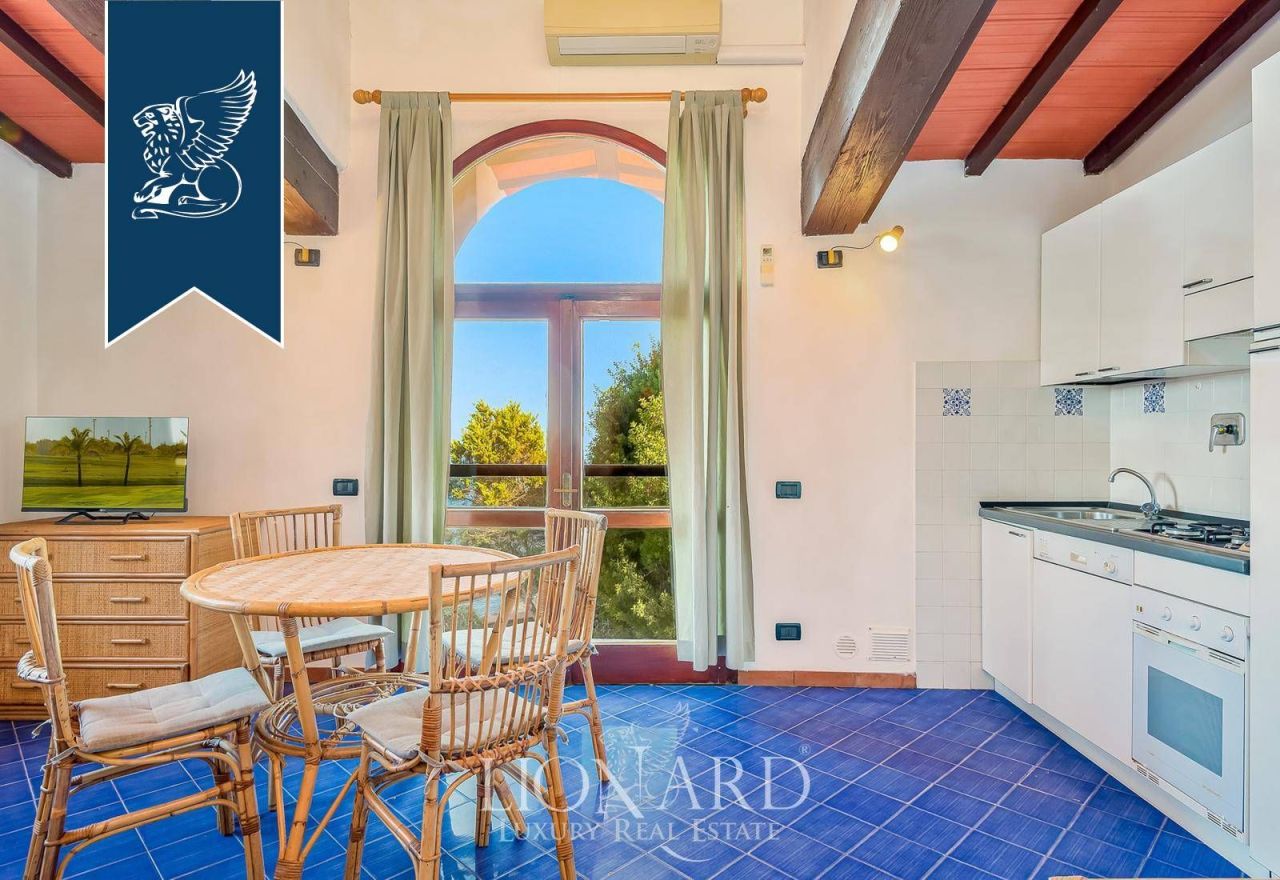 Вилла в Ливорно, Италия, 800 м² - фото 7