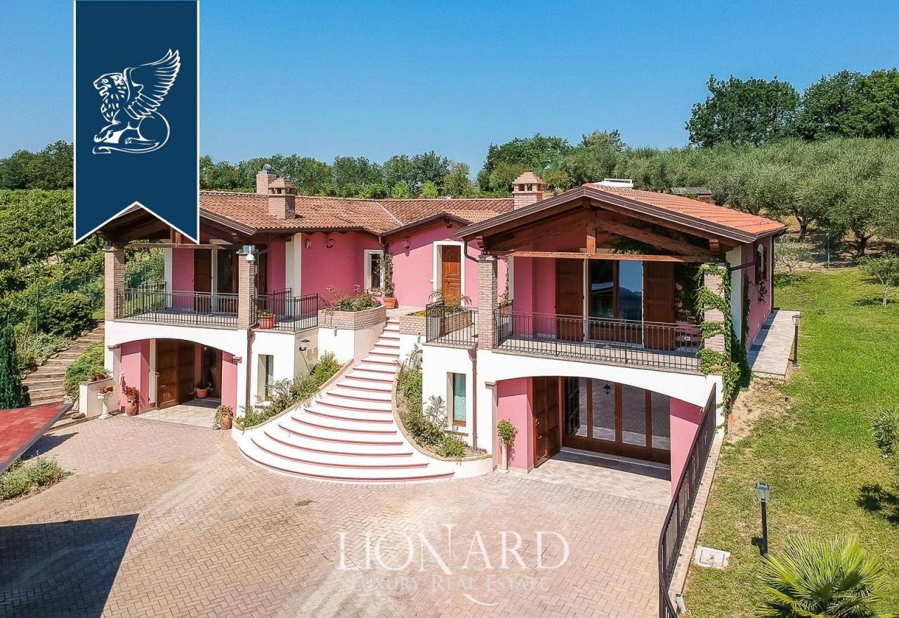 Ферма в Фано, Италия, 600 м² - фото 6