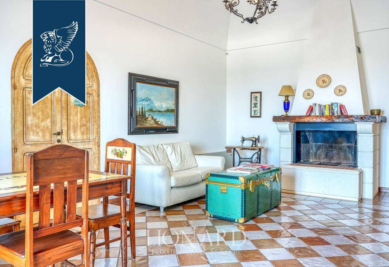 Вилла в Монополи, Италия, 4 900 м² - фото 6