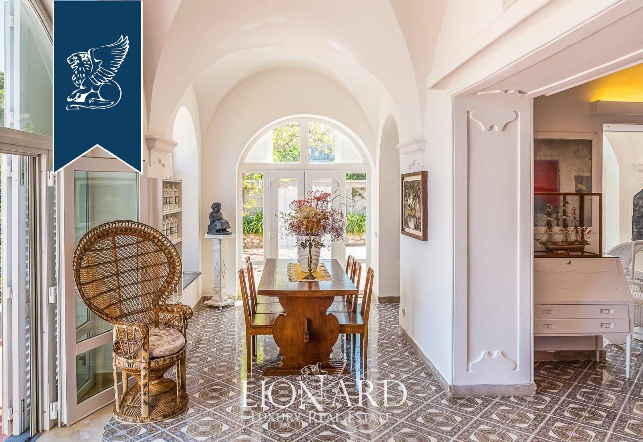 Вилла на Капри, Италия, 500 м² - фото 6