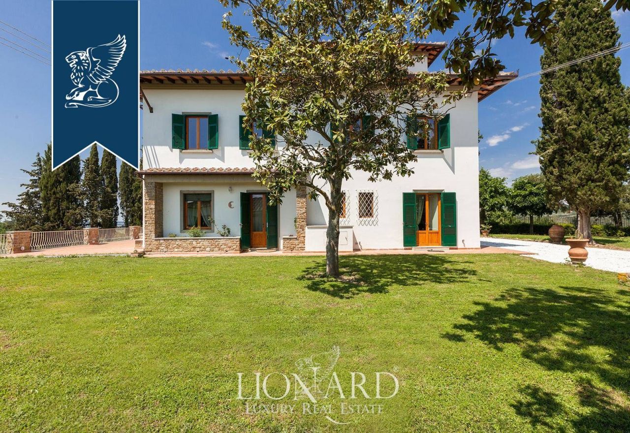 Вилла во Флоренции, Италия, 1 350 м² - фото 6