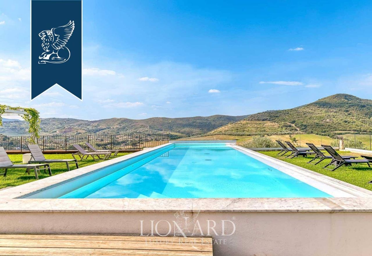 Отель, гостиница в Салерно, Италия, 750 м² - фото 6