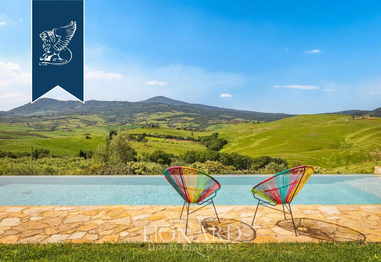 Вилла в Сиене, Италия, 280 м² - фото 6