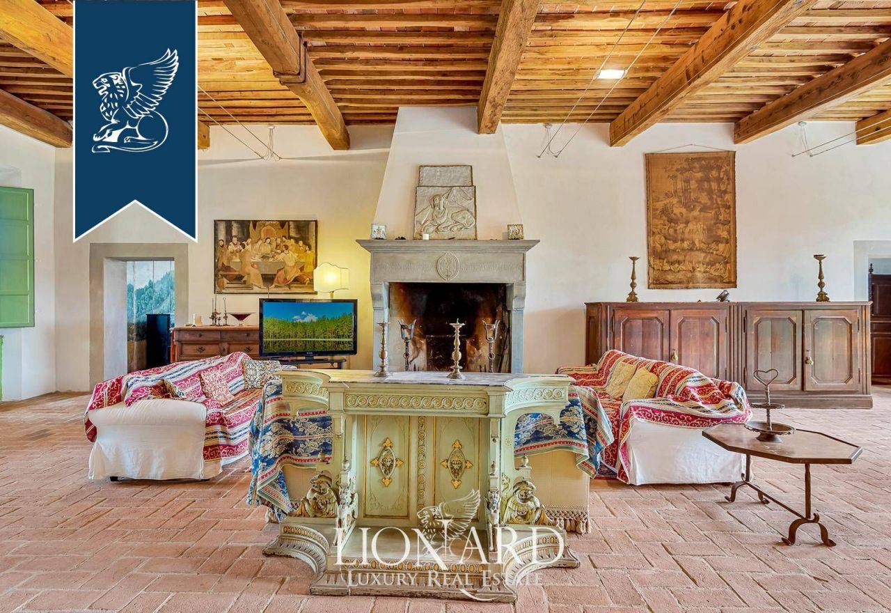 Вилла в Лукке, Италия, 1 301 м² - фото 6