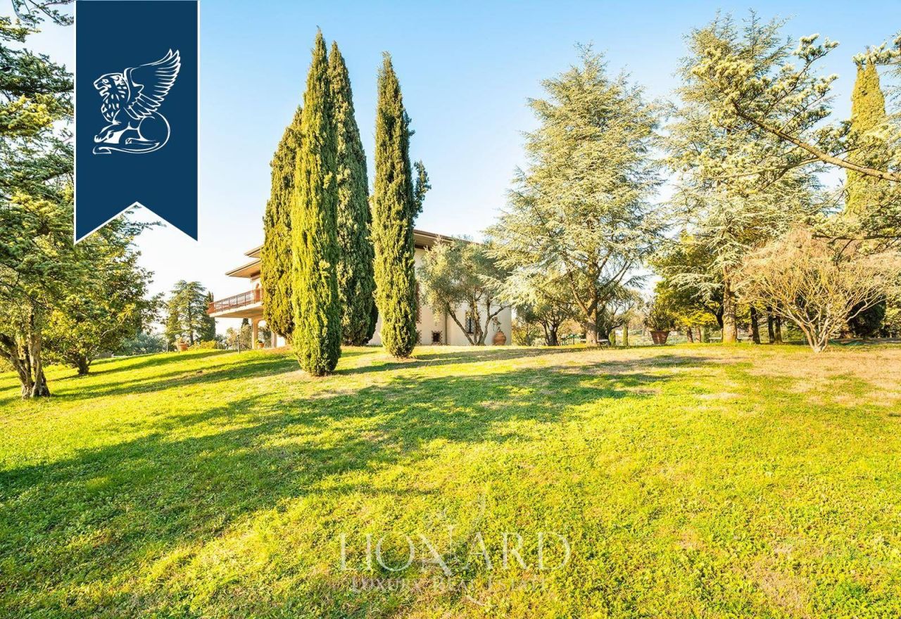 Вилла в Вероне, Италия, 1 270 м² - фото 6