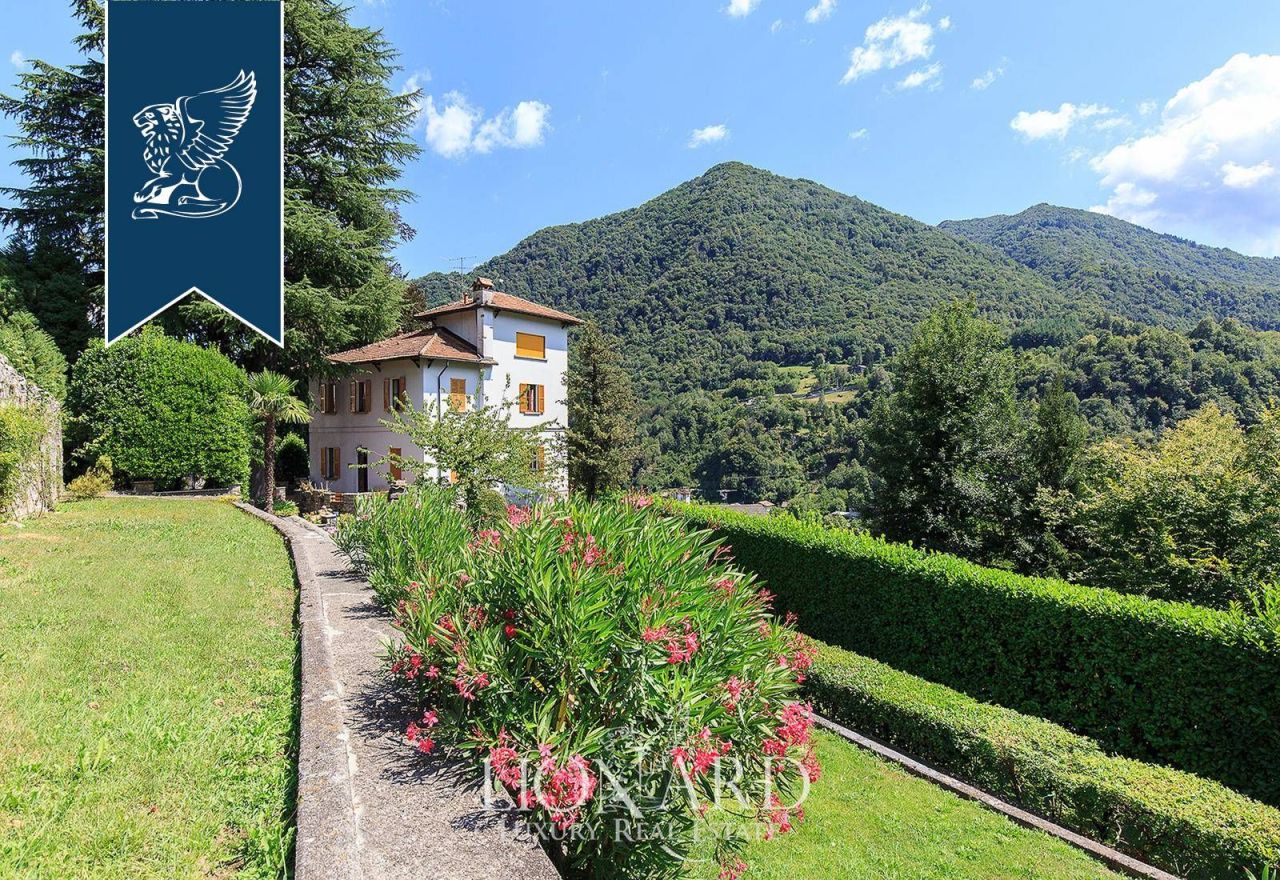 Вилла в Диццаско, Италия, 550 м² - фото 6