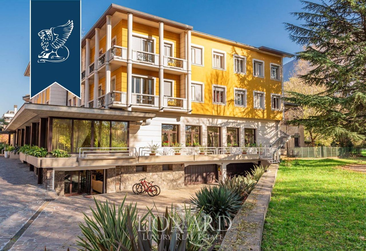 Отель, гостиница в Брешии, Италия, 4 000 м² - фото 6