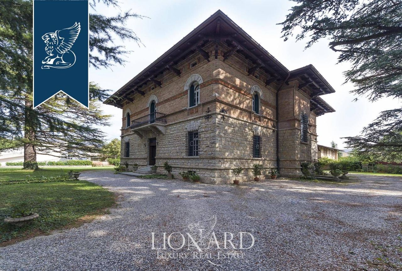 Вилла в Удине, Италия, 1 150 м² - фото 6