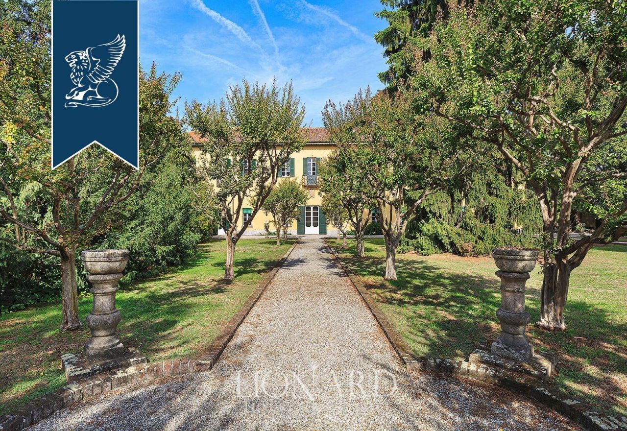 Вилла в Милане, Италия, 2 500 м² - фото 6