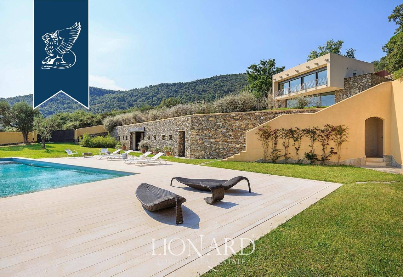 Вилла в Алассио, Италия, 500 м² - фото 6