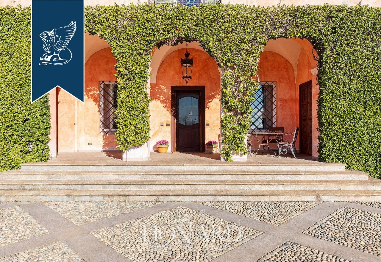 Вилла в Биелле, Италия, 1 800 м² - фото 6