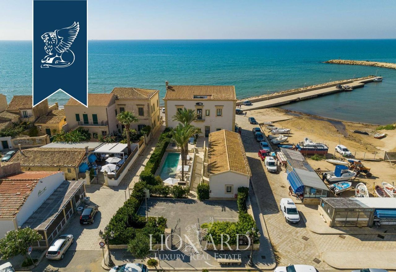 Отель, гостиница в Рагузе, Италия, 2 000 м² - фото 6