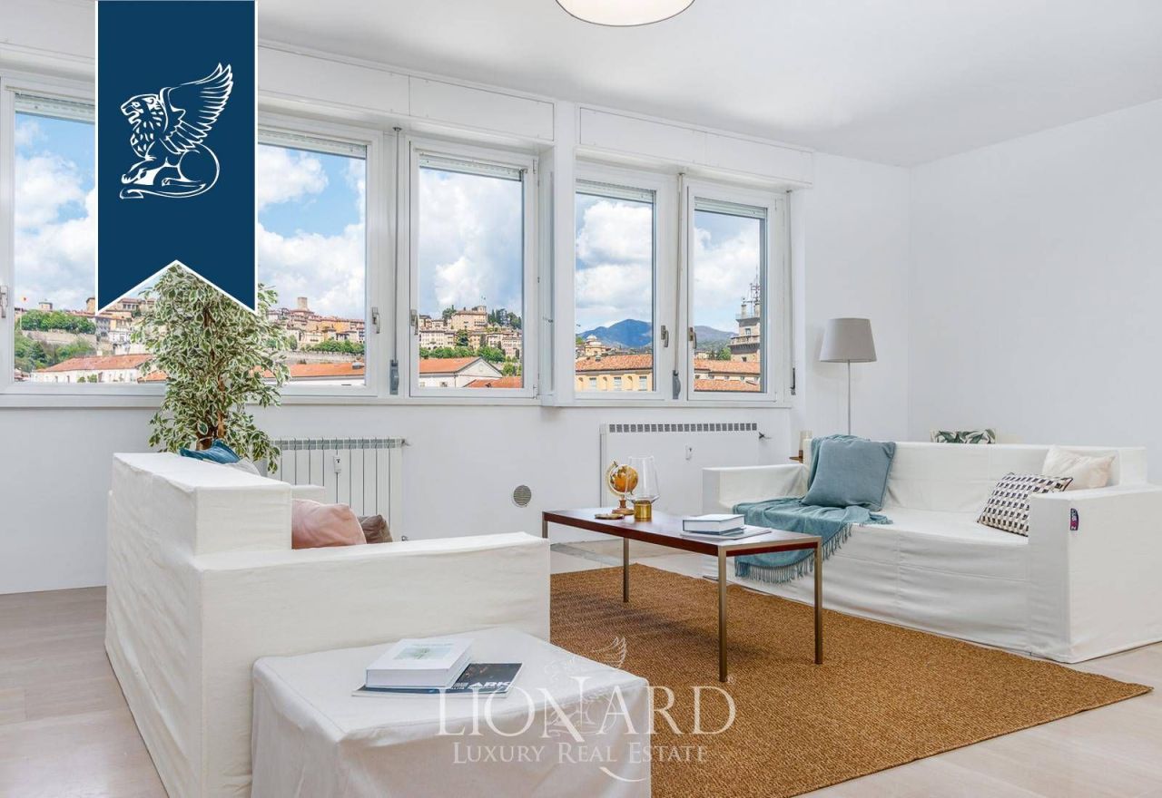 Апартаменты в Бергамо, Италия, 435 м² - фото 7