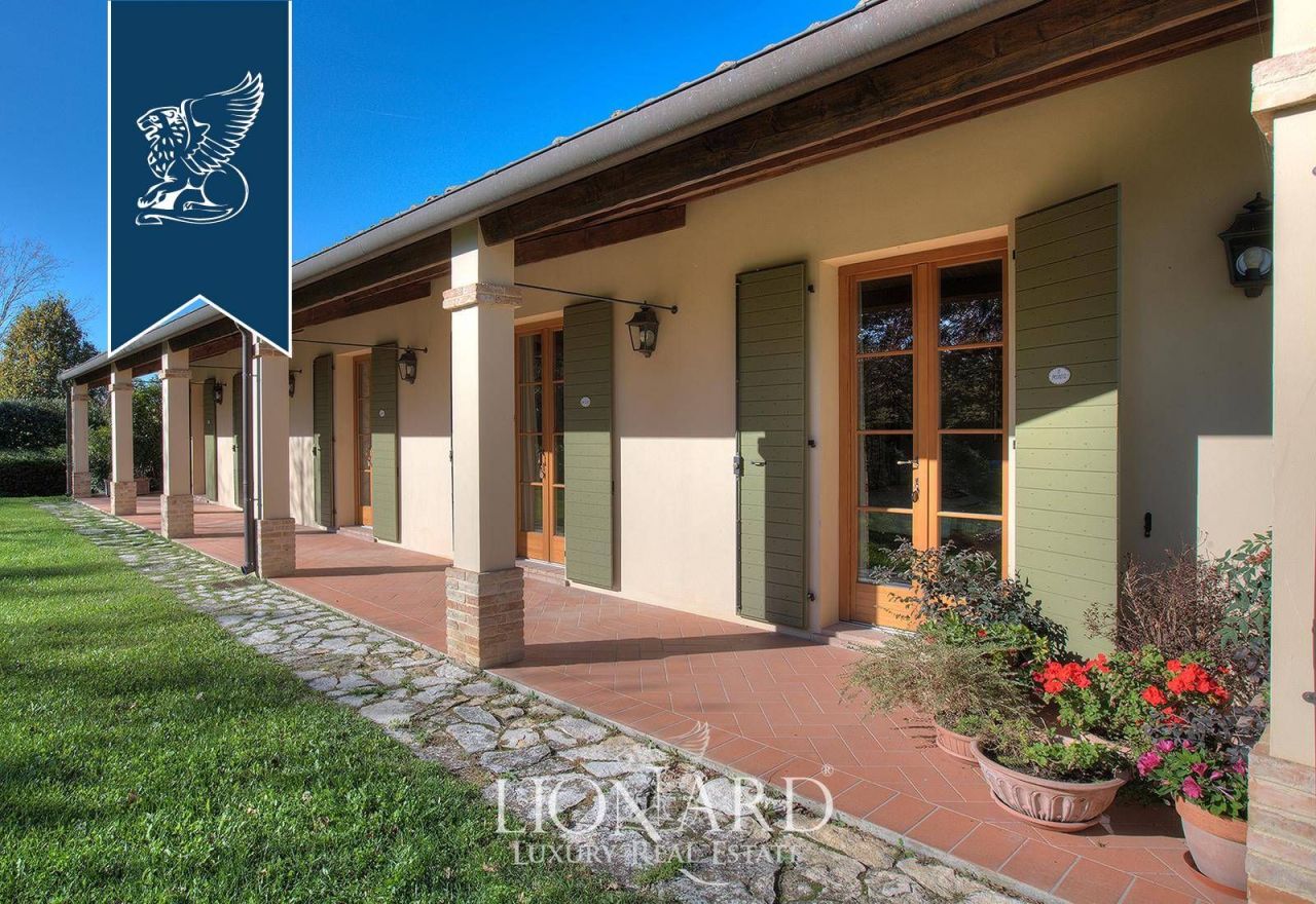 Вилла в Форли-Чезене, Италия, 700 м² - фото 6