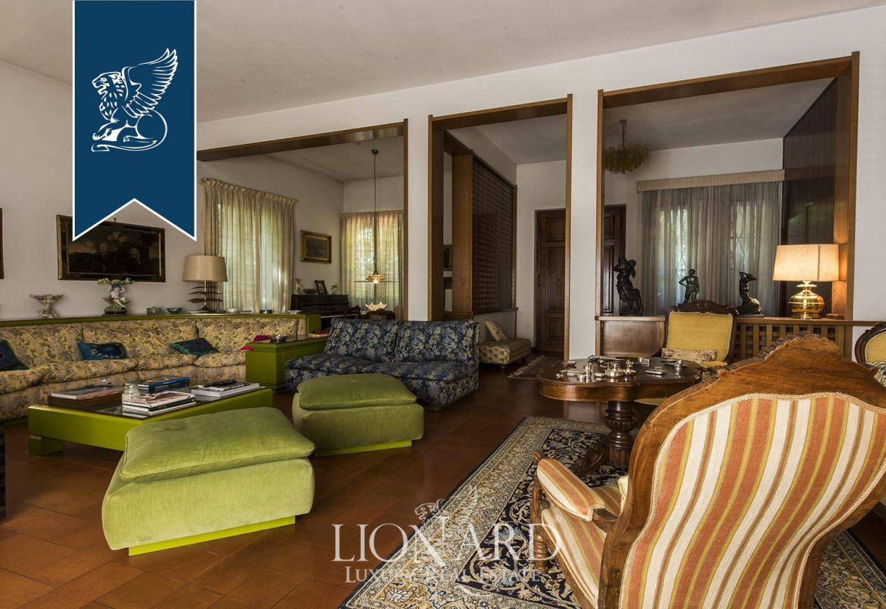 Вилла в Лукке, Италия, 500 м² - фото 6