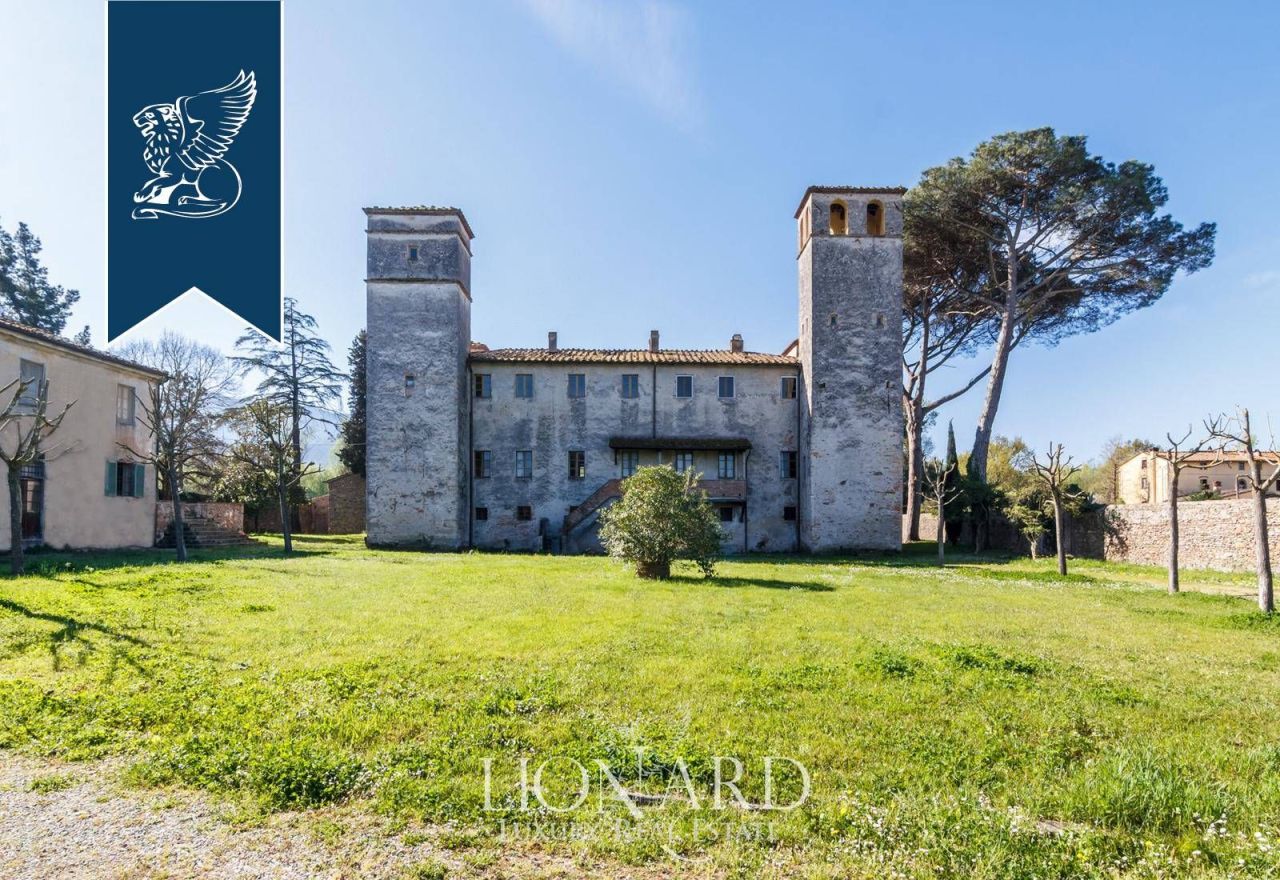 Вилла в Капаннори, Италия, 800 м² - фото 6