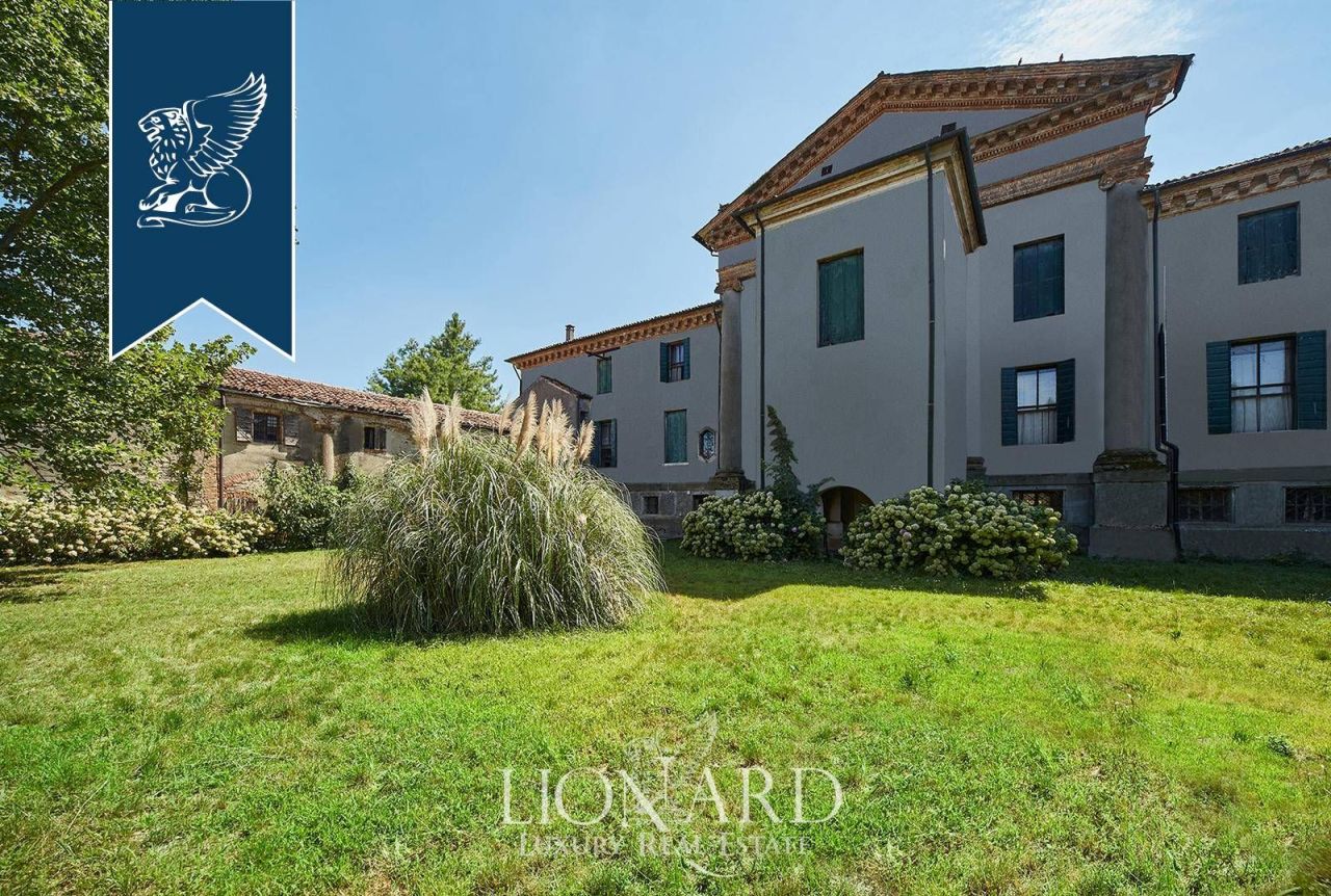 Вилла в Абано-Терме, Италия, 6 400 м² - фото 8